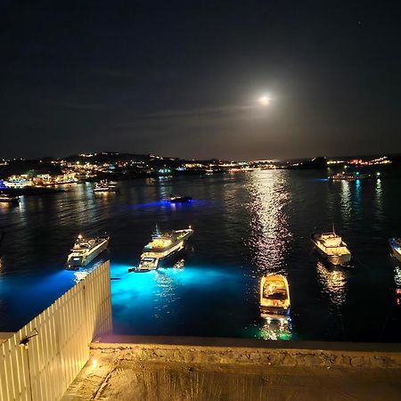 プサロウ Mykonos Azureアパートホテル エクステリア 写真