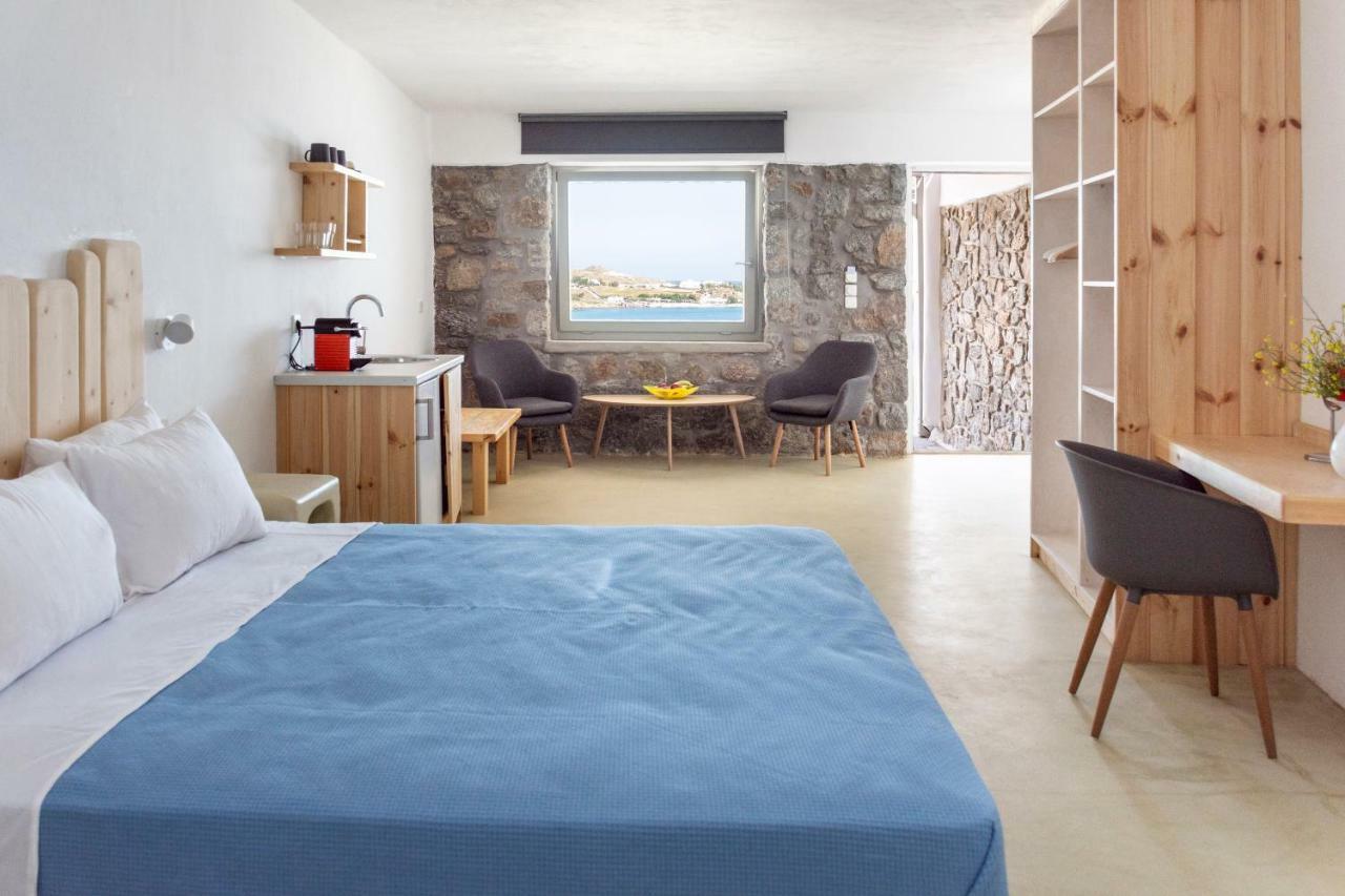 プサロウ Mykonos Azureアパートホテル エクステリア 写真
